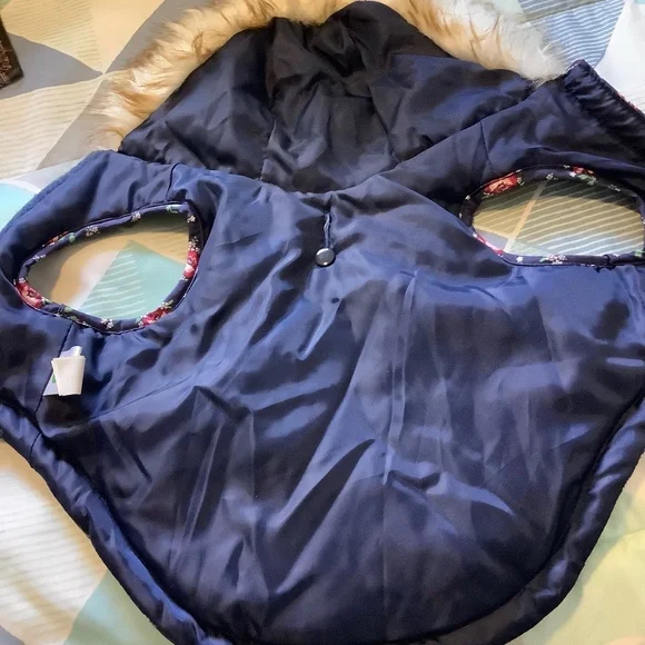 Size Small Little Princess dog coat - Picture 4 of 4